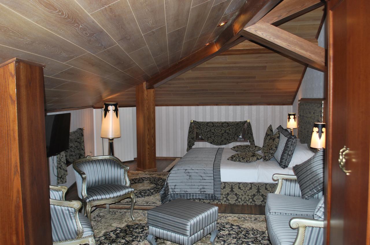Hotel Vila Sigal Korce Esterno foto