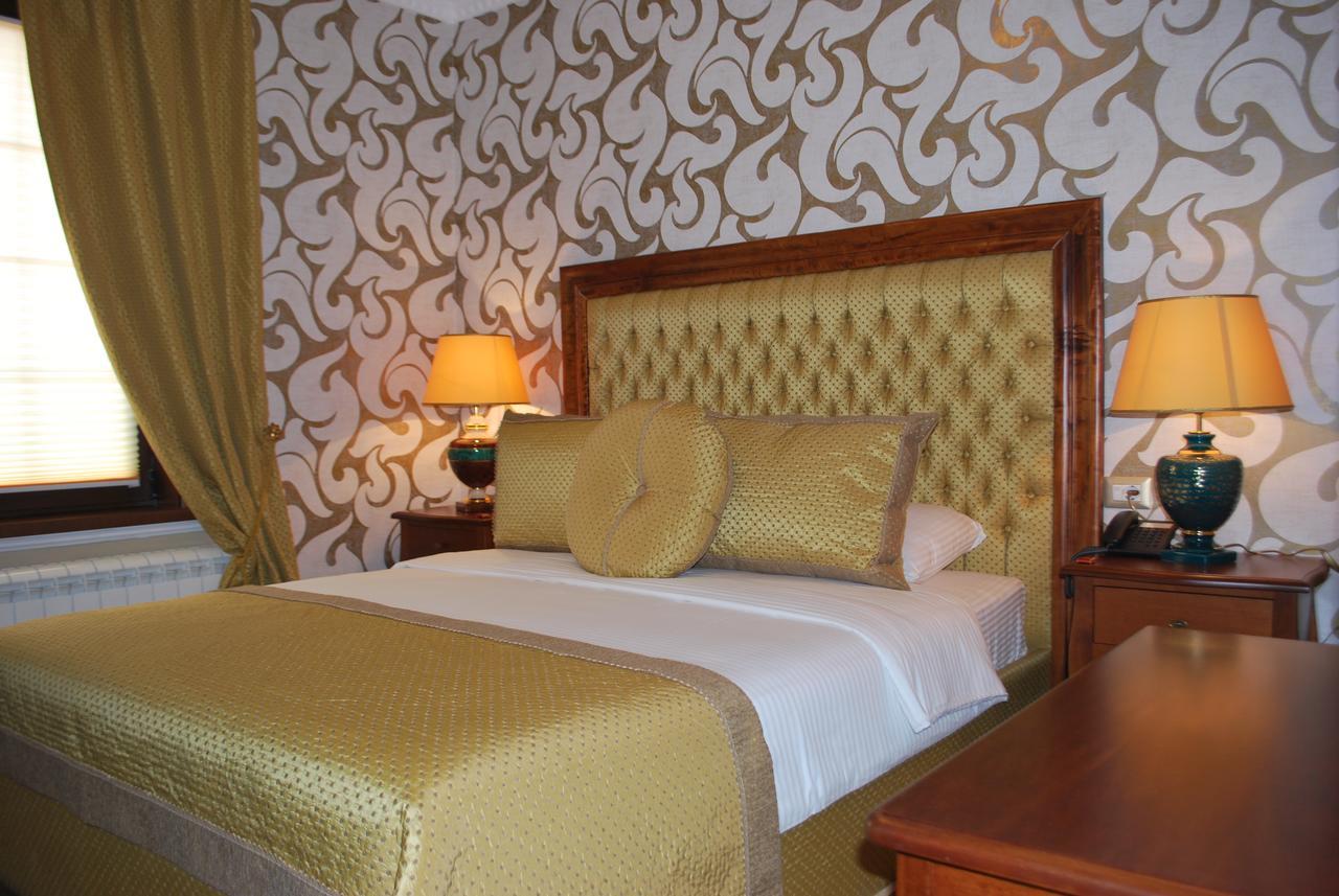 Hotel Vila Sigal Korce Esterno foto